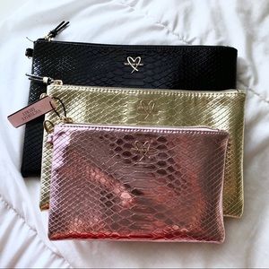 Victoria’s Secret Clutch Set NWT